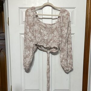 Peach Love California long sleeve floral open back top